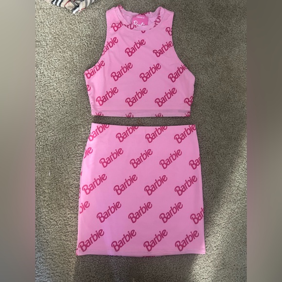 Barbie X f21 - Picture 1 of 5